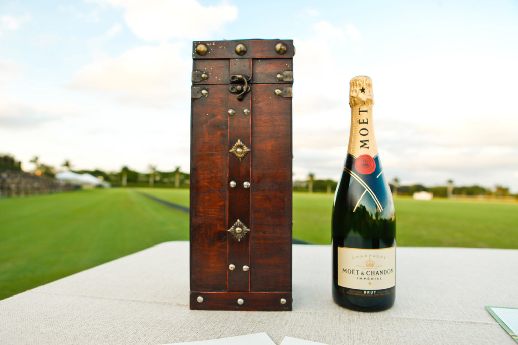 Elegant Wine Box Ceremony on the Polo Fields | The Majestic Vision Wedding Planning | International Polo Club in Palm Beach, FL | www.themajesticvision.com | Krystal Zaskey Photography