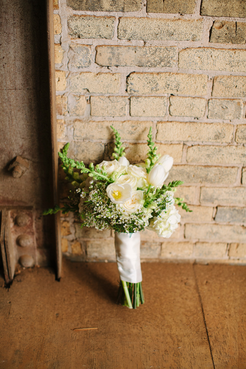 Elegant Bridal Bouquet with White Dahlias and Snapdragons | The Majestic Vision Wedding Planning | Pritzlaff Building in Milwaukee, WI | www.themajesticvision.com | Lisa Mathewson Photography