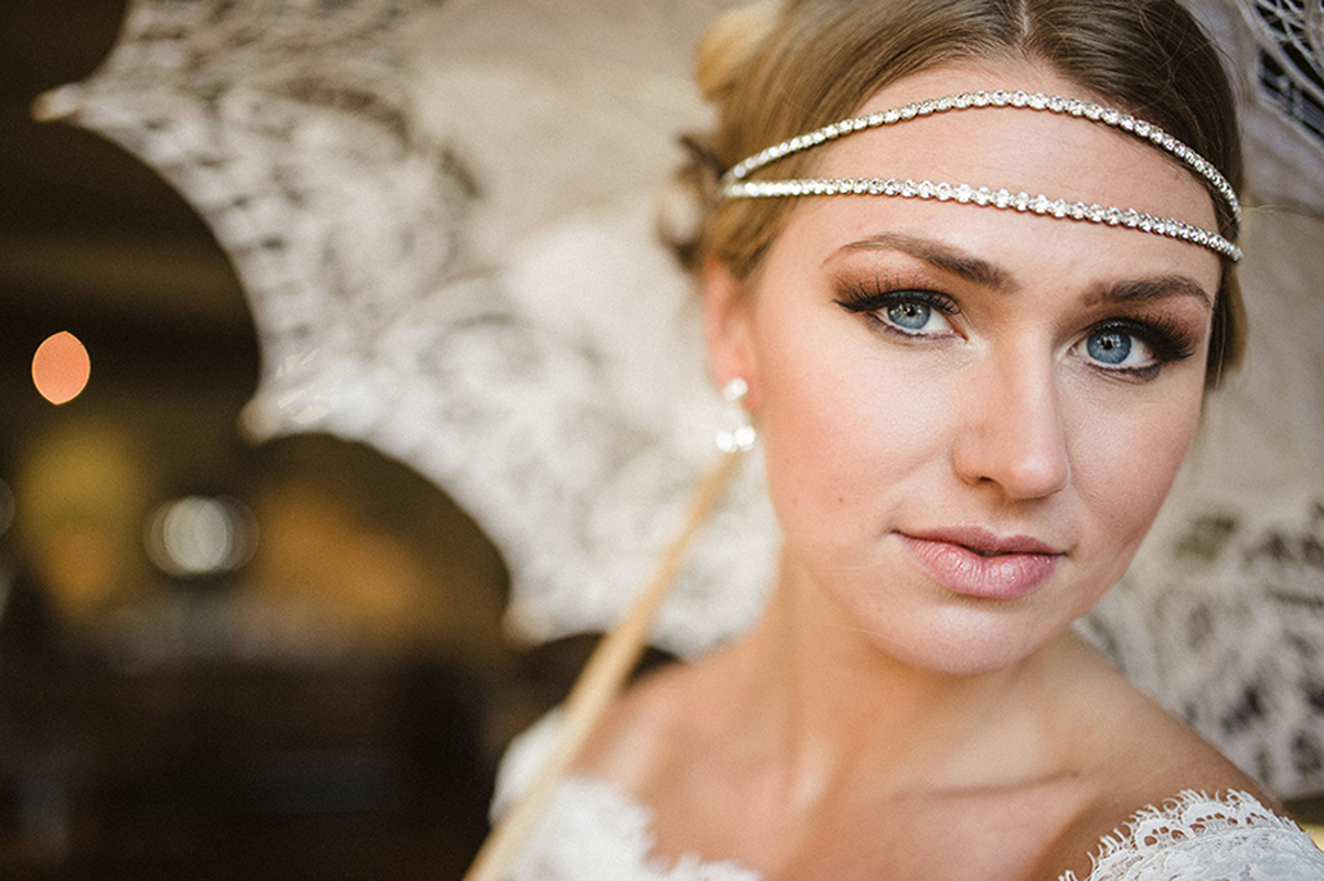 Stunning Bride with Jaxie Bridal Headband | The Majestic Vision Wedding Planning | Anodyne Coffee in Milwaukee, WI | www.themajesticvision.com | Elizabeth Haase Photography