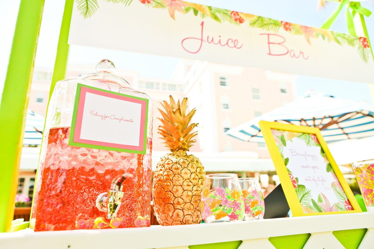 Elegant Lilly Pulitzer Inspired Juice Stand for Cocktail Hour | The Majestic Vision Wedding Planning | The Colony Hotel in Palm Beach, FL | www.themajesticvision.com | Krystal Zaskey Photography