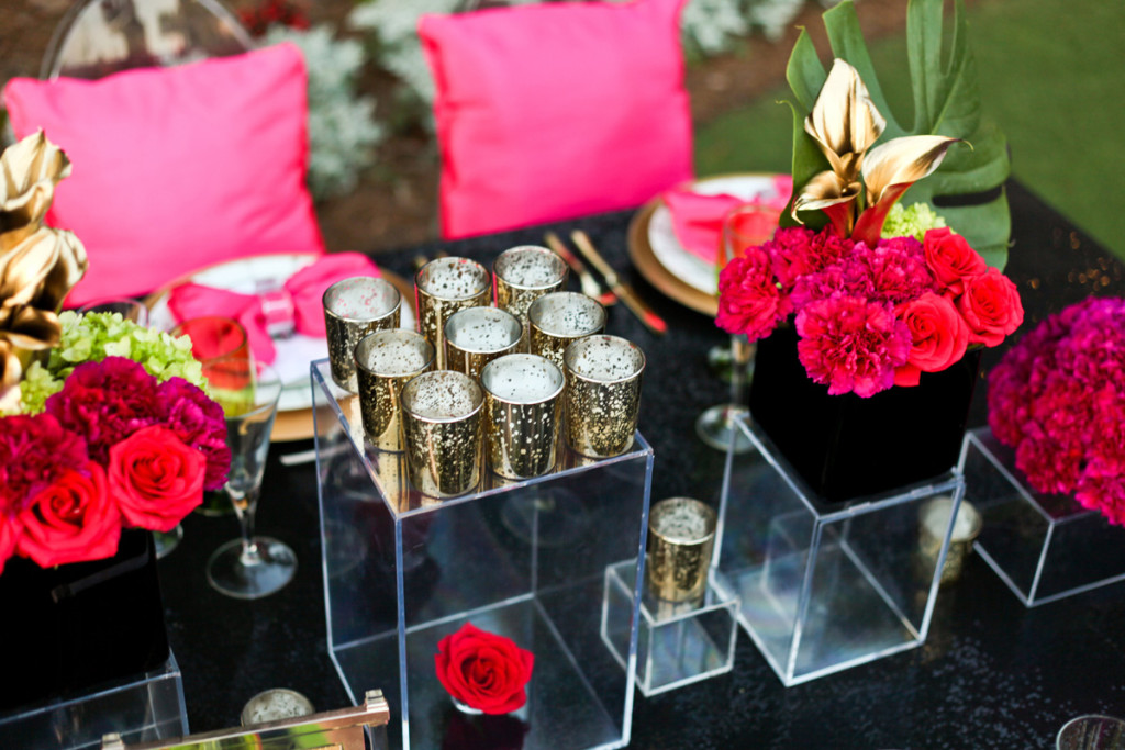 Kate Spade Inspired Modern and Elegant Pink, Gold and Black Glitter Wedding Tablescape | The Majestic Vision Wedding Planning | Breakers West in Palm Beach, FL | www.themajesticvision.com | Krystal Zaskey Photography