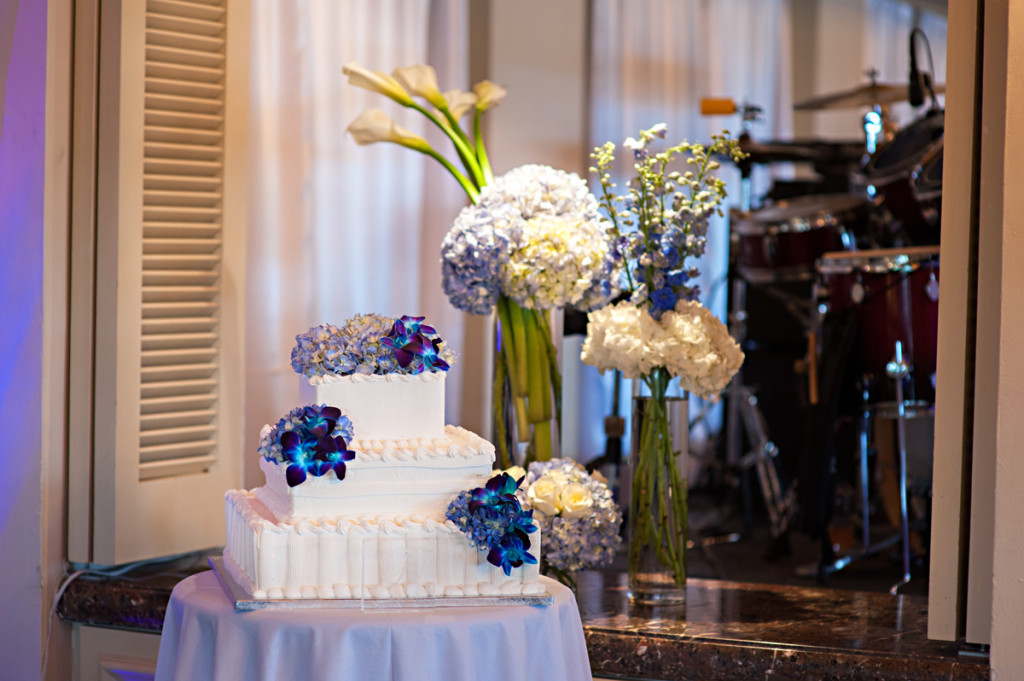 Elegant Blue Orchid and Hydrangea Wedding Cake | The Majestic Vision Wedding Planning | Grand Bay Club in Key Biscayne, FL | www.themajesticvision.com | Emindee Images