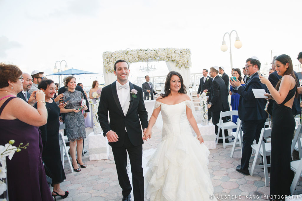 Waterfront Wedding Ceremony at Modern Black Tie Wedding | The Majestic Vision Palm Beach Wedding Planning | Briza on the Bay in Miami, FL | www.themajesticvision.com | Justine Kang Photography